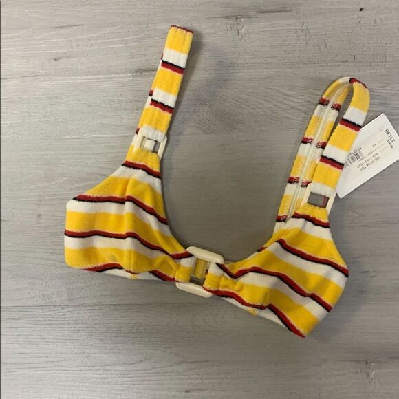 Solid & Striped Tilda Bikini Top. - Picture 5 of 8